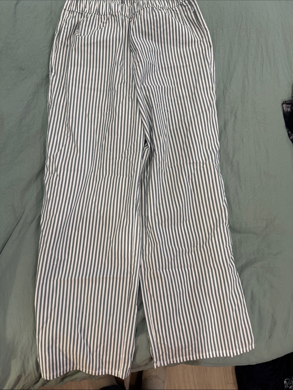 Hollister Women's Navy and White Striped Pajama Pants
